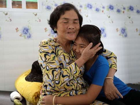 Hai Giàu... số đỏ 4 ngày liên tiếp, trúng 17 tờ vé số - ảnh 4