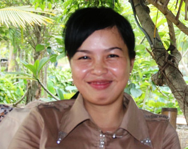 Người phụ nữ nghèo trả lại 10 tờ vé số trúng giải đặc biệt cho khách mua thiếu