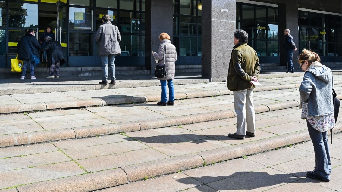 Giãn cách xã hội – người dân cần làm gì để bảo vệ sức khỏe